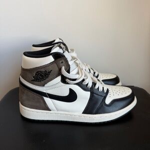Jordan Mocha 1 High 8.5W/7Y No Box Excellent Condition